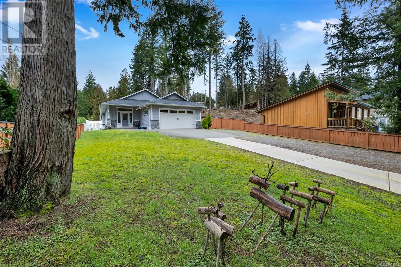 2175 Renfrew Rd