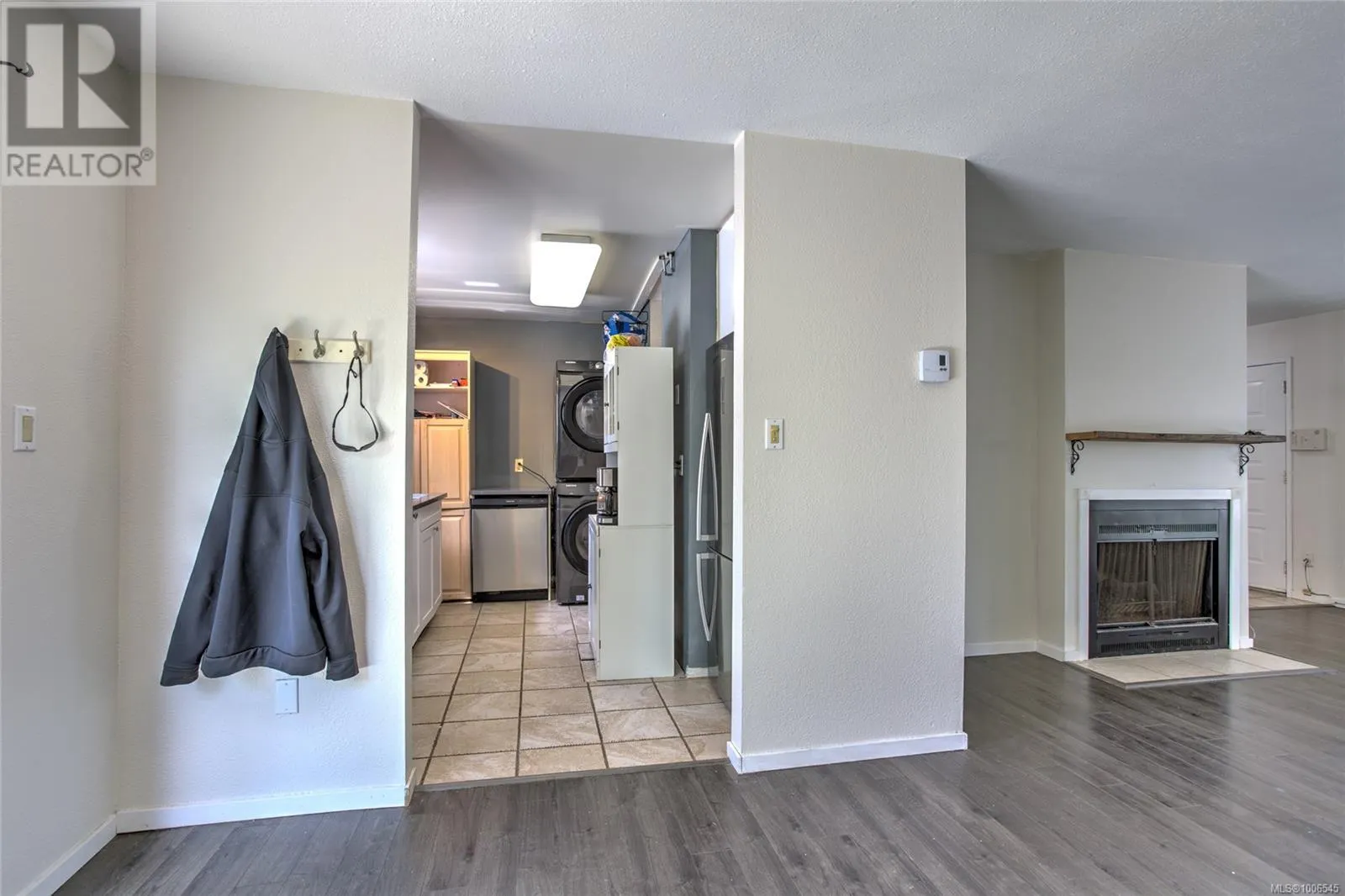 634 Dobson Rd