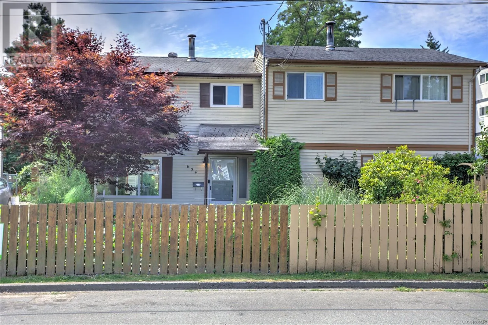 634 Dobson Rd