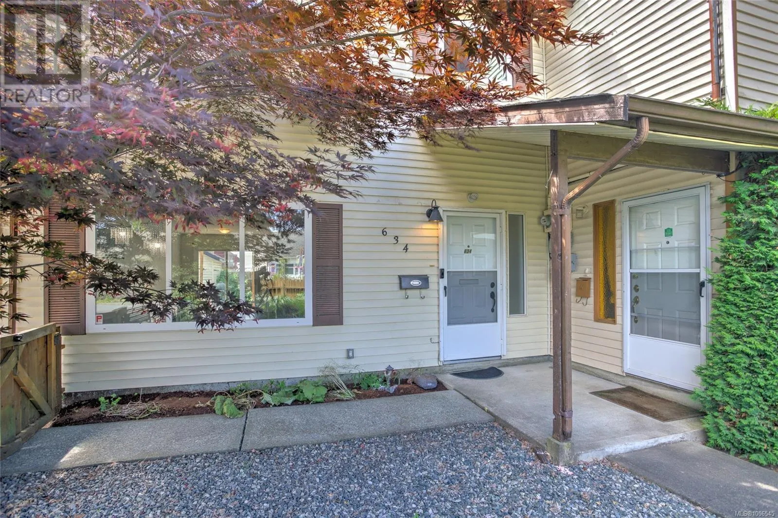634 Dobson Rd
