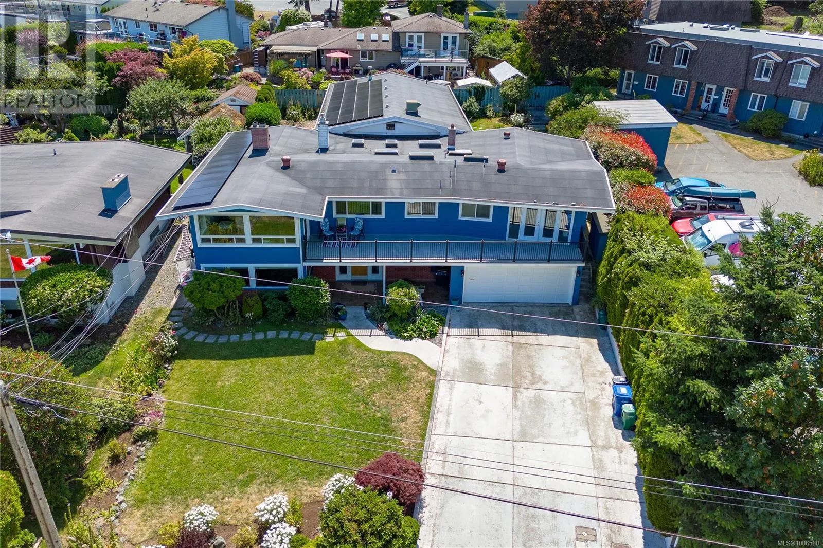 2513 Cosgrove Cres