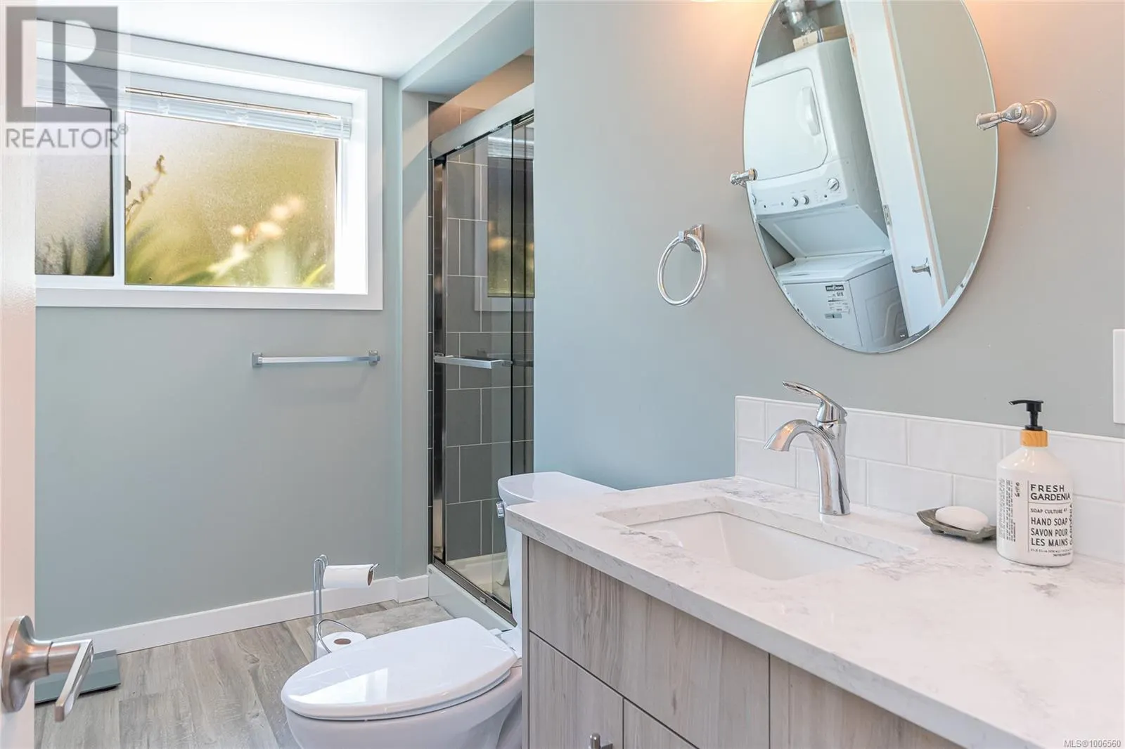 2513 Cosgrove Cres