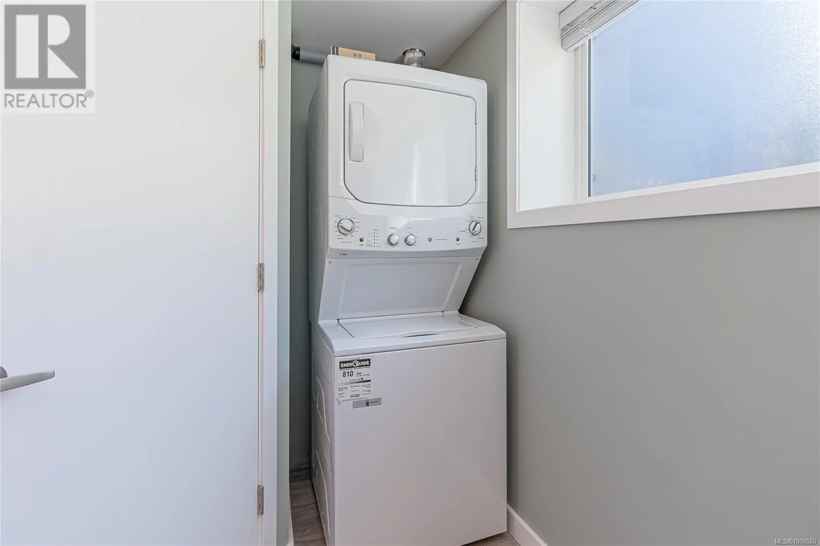 2513 Cosgrove Cres