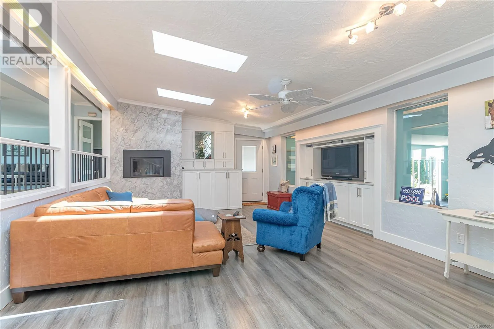2513 Cosgrove Cres