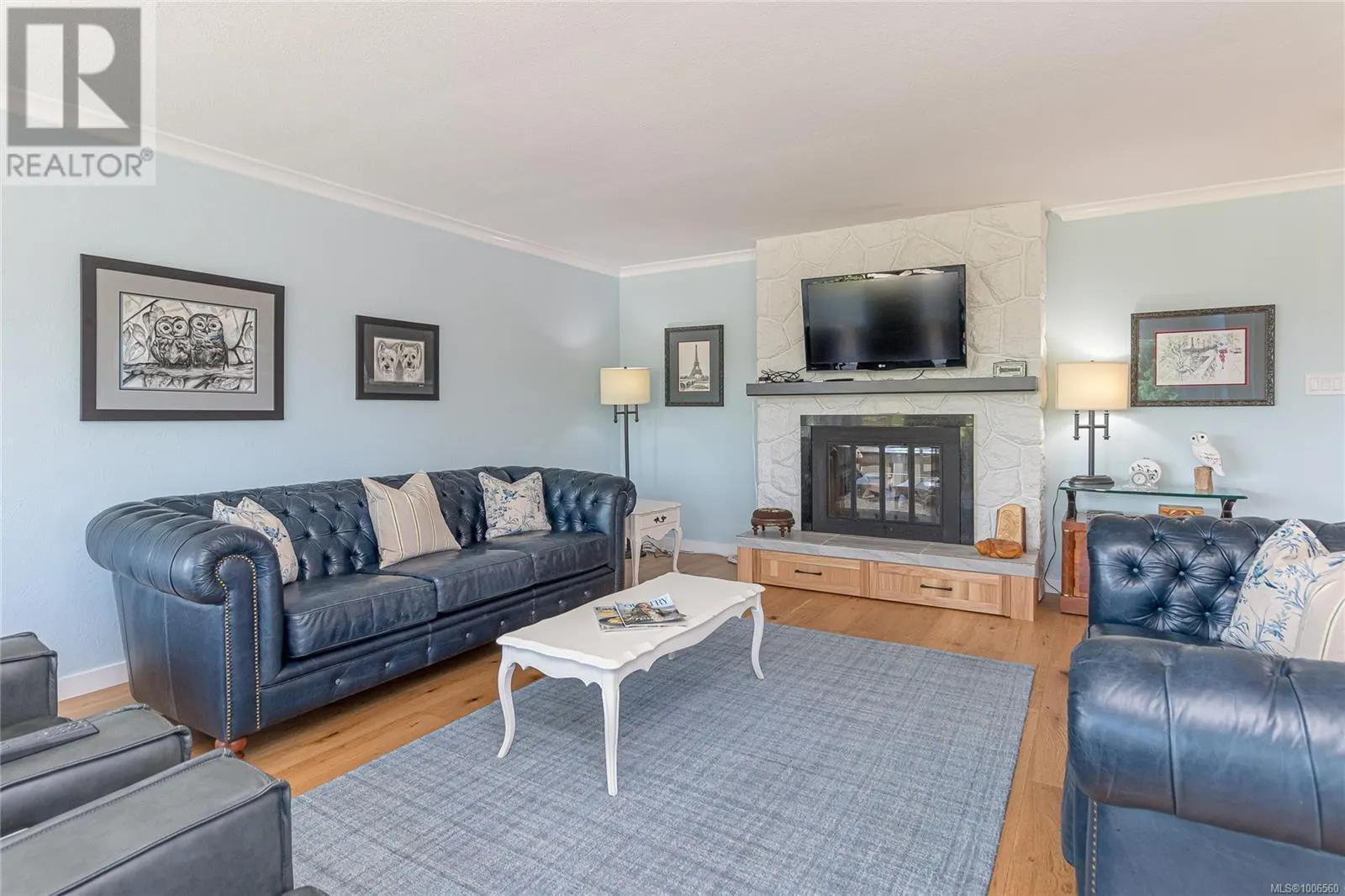 2513 Cosgrove Cres