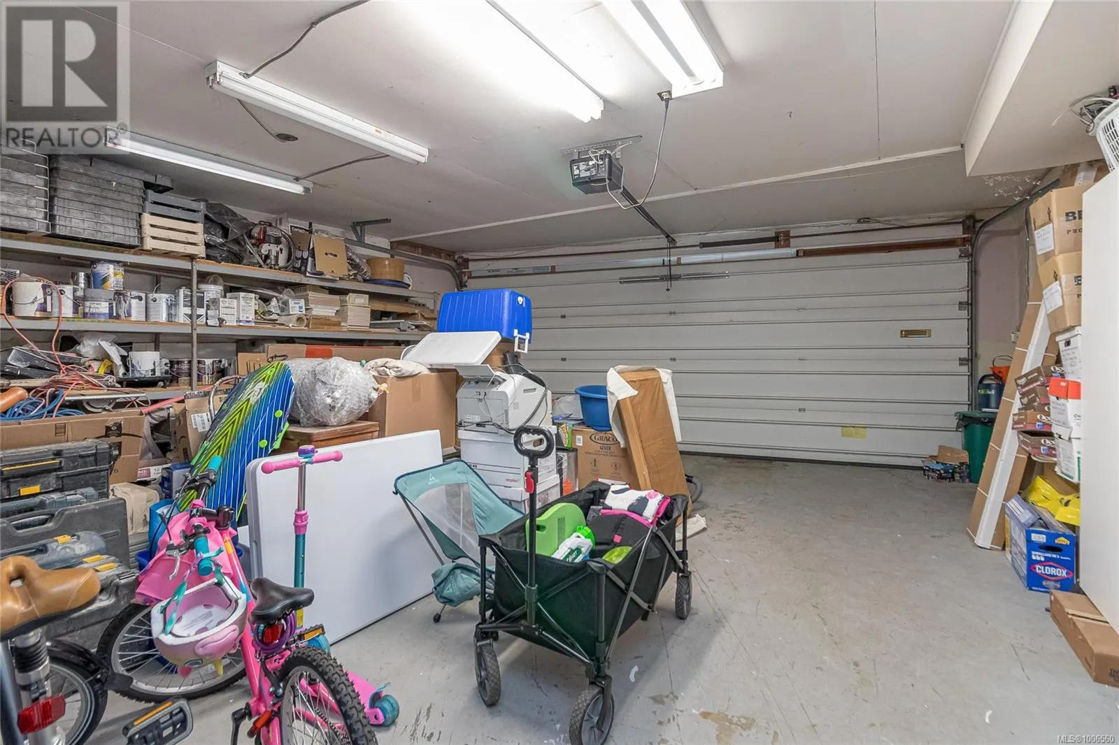 2513 Cosgrove Cres