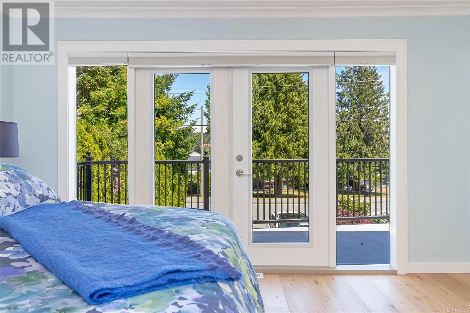2513 Cosgrove Cres