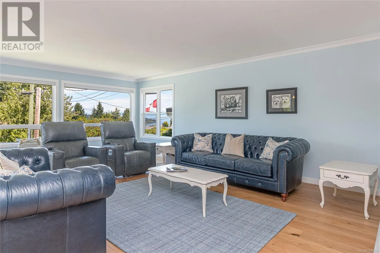 2513 Cosgrove Cres
