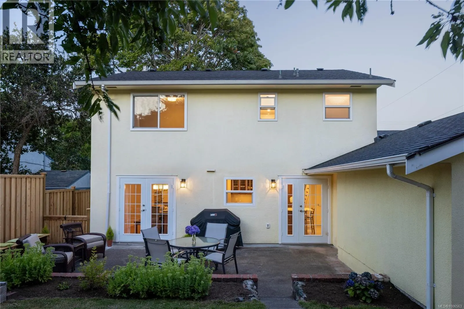 900 Richmond Ave