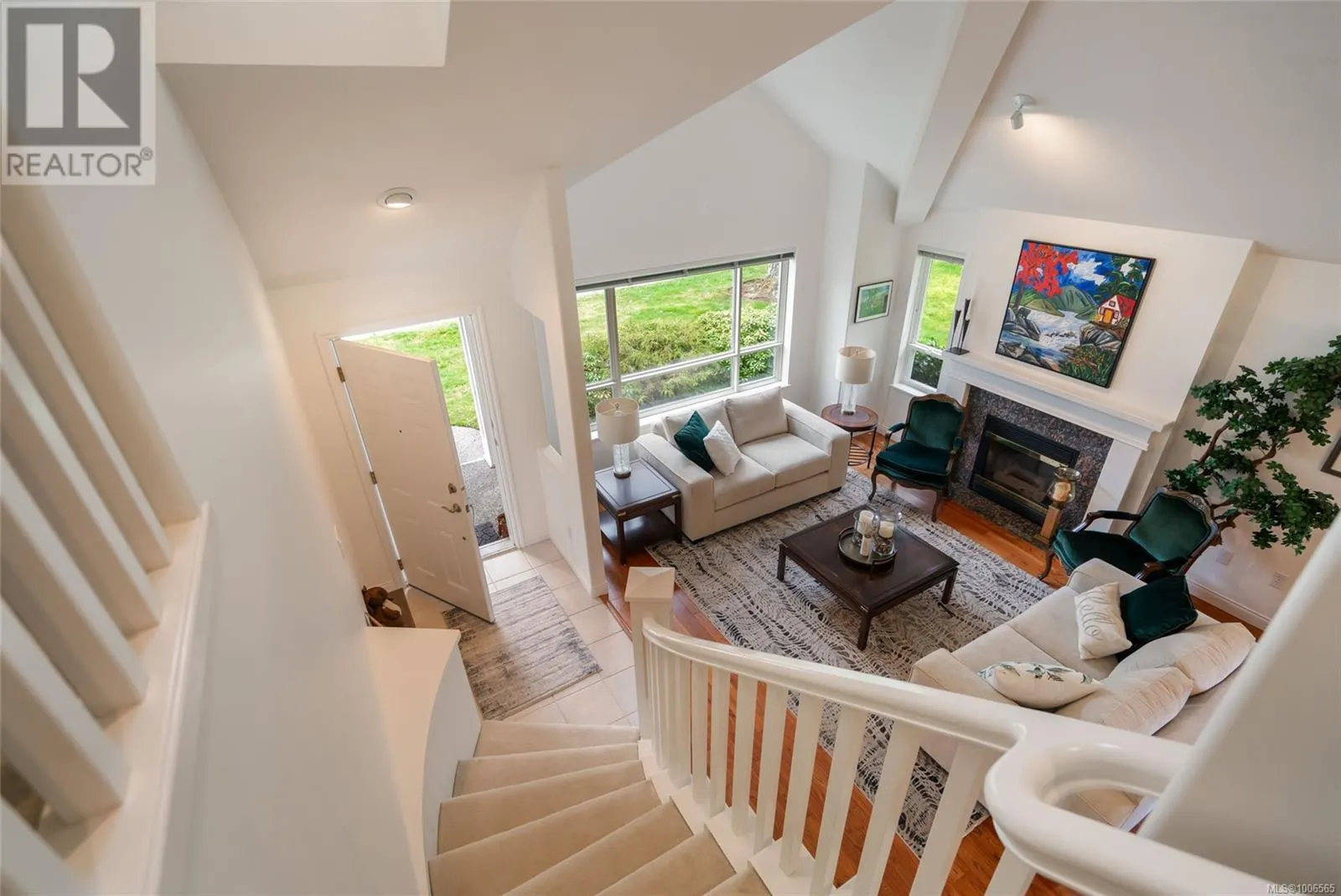1255 Gabriola Dr