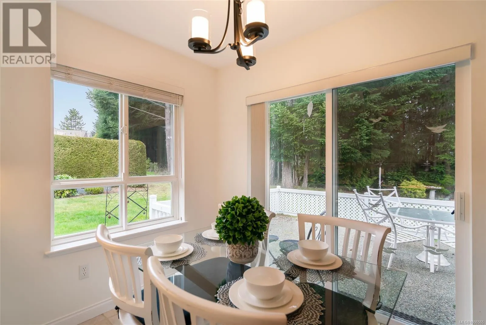 1255 Gabriola Dr