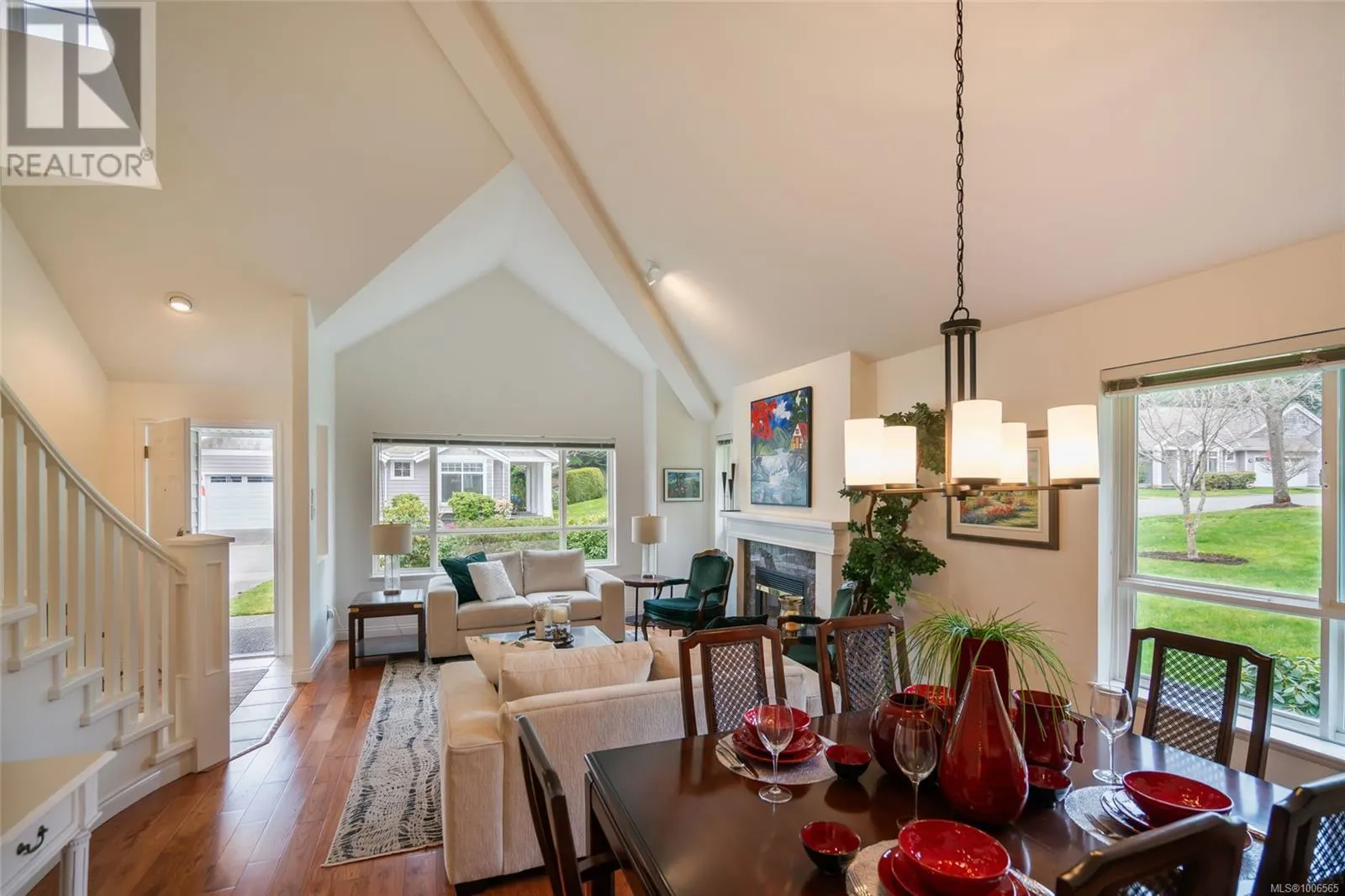 1255 Gabriola Dr