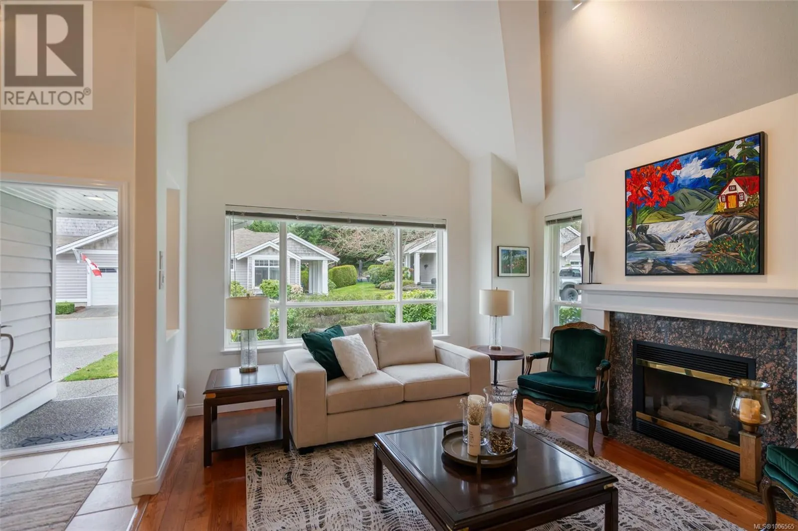 1255 Gabriola Dr