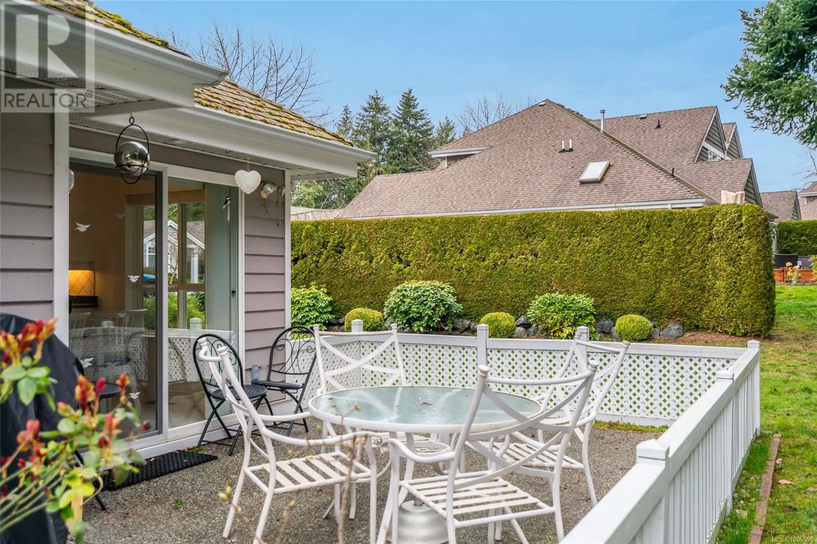 1255 Gabriola Dr