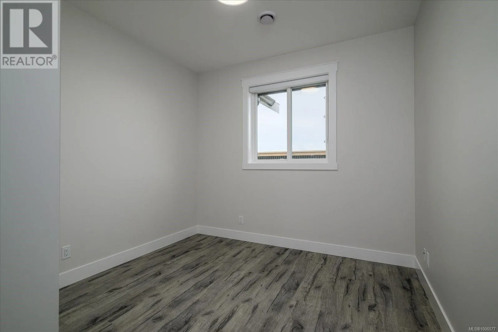 225 Dunbar Way