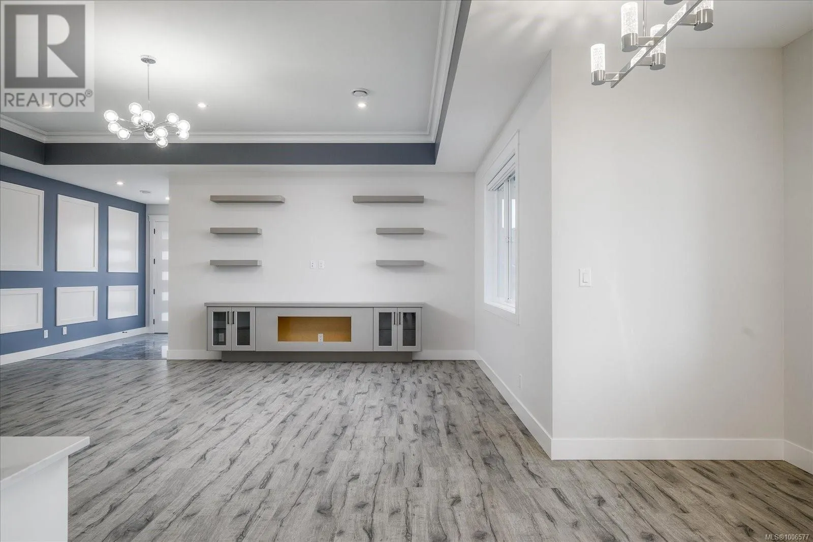 225 Dunbar Way