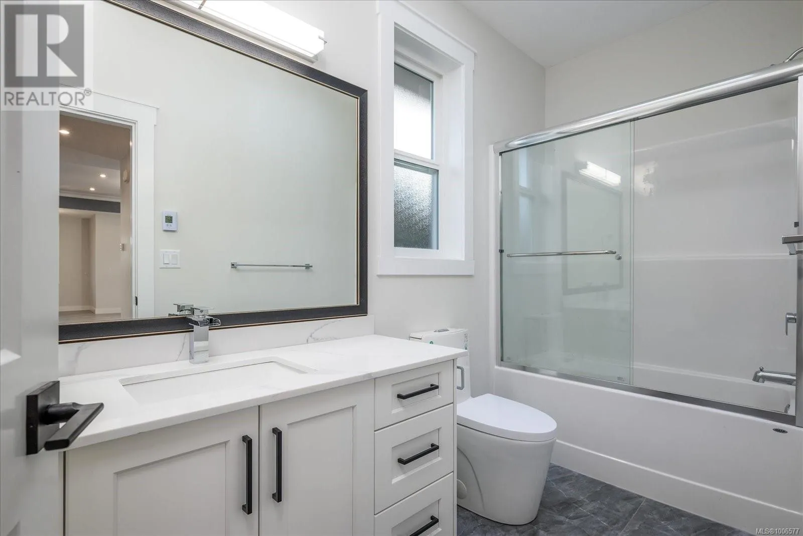 225 Dunbar Way