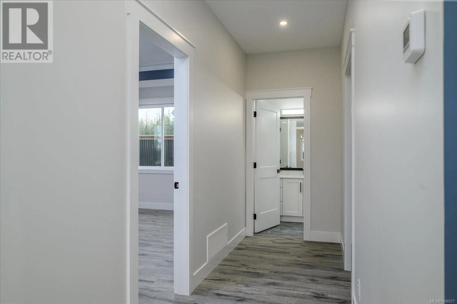 225 Dunbar Way