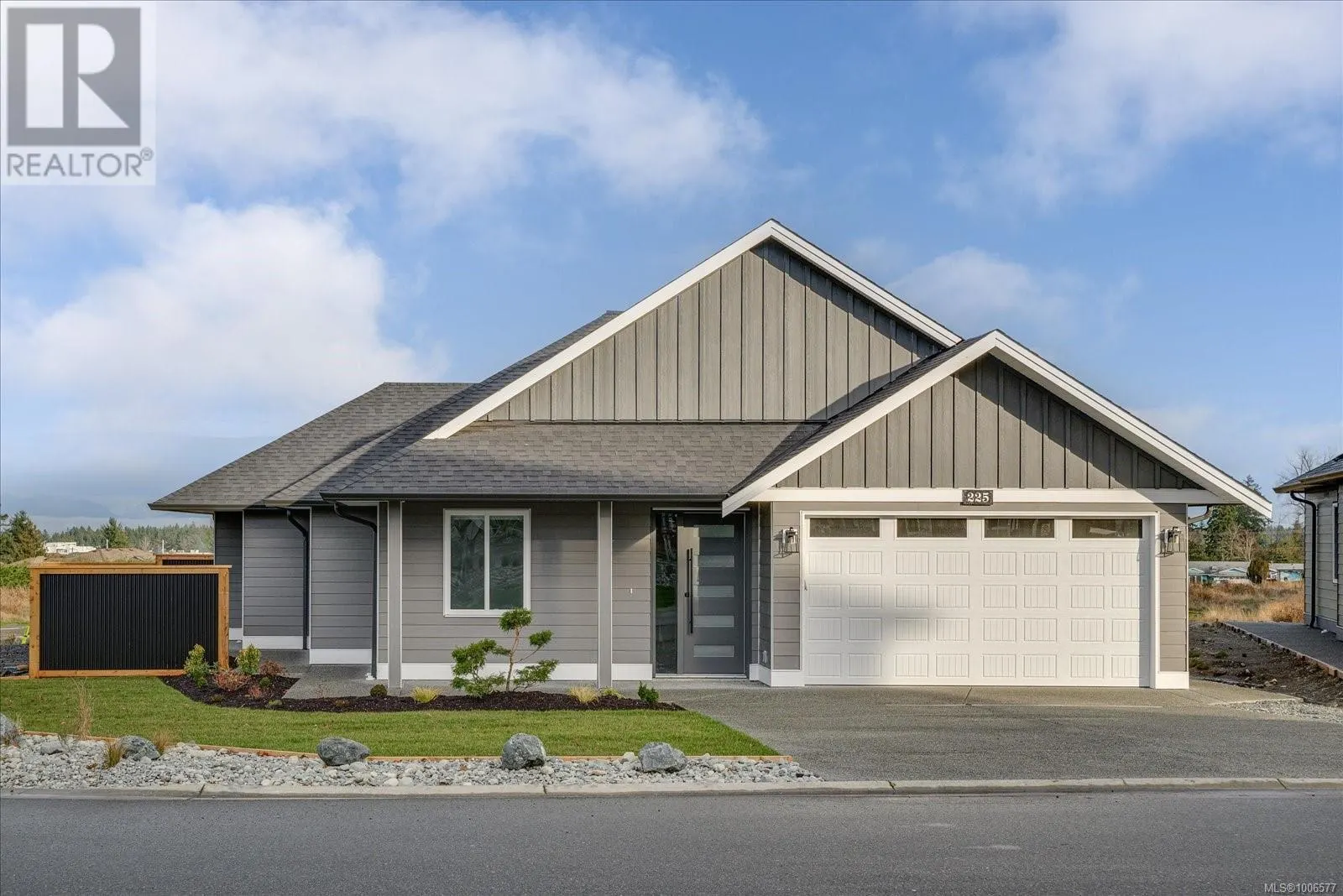 225 Dunbar Way