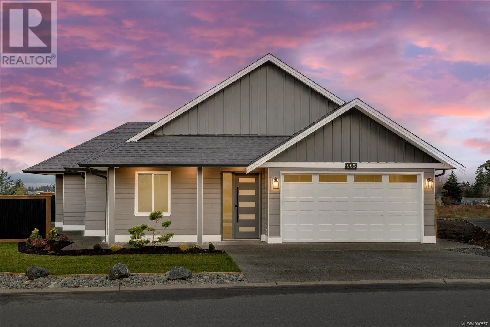 225 Dunbar Way