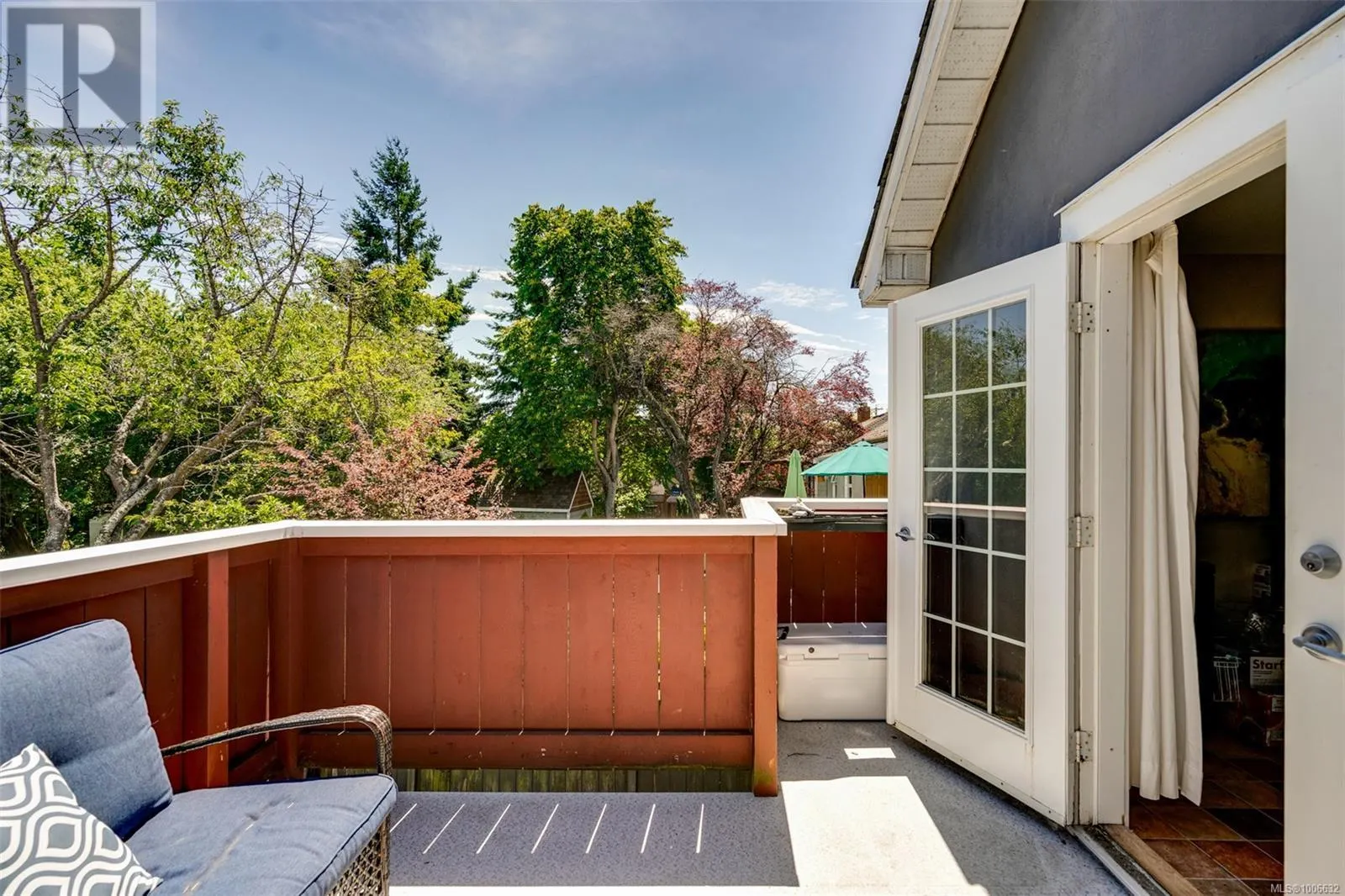 2183 Foul Bay Rd
