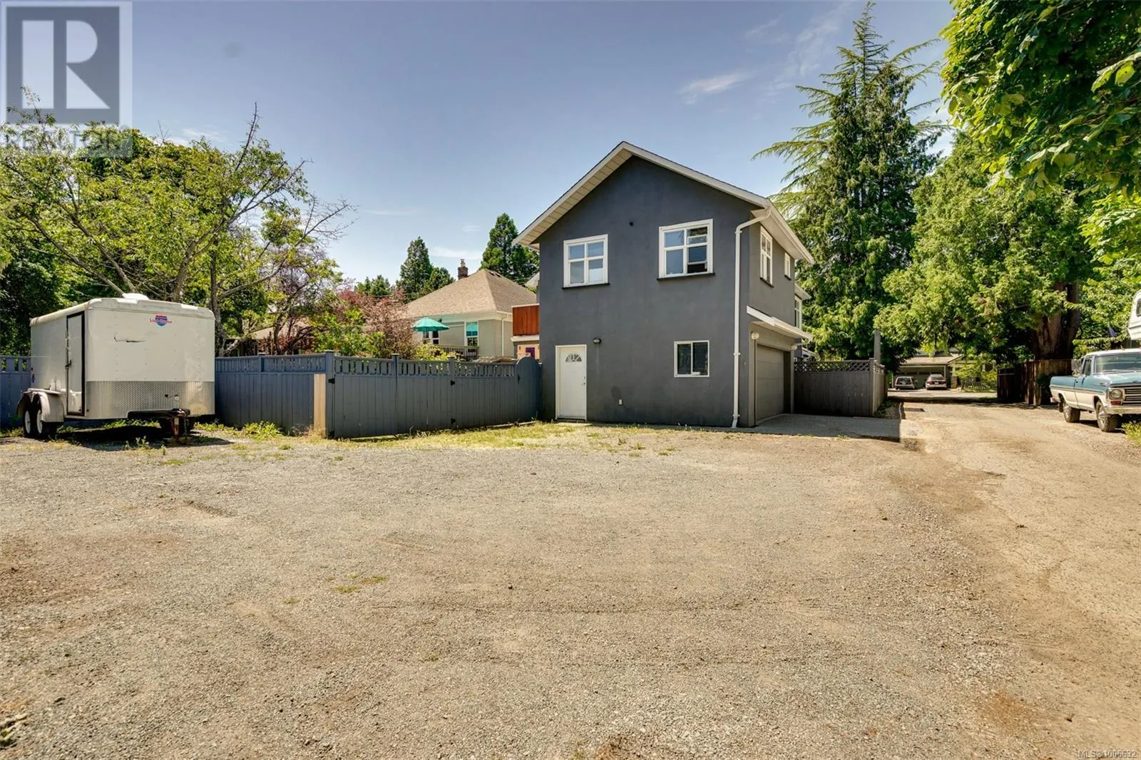 2183 Foul Bay Rd