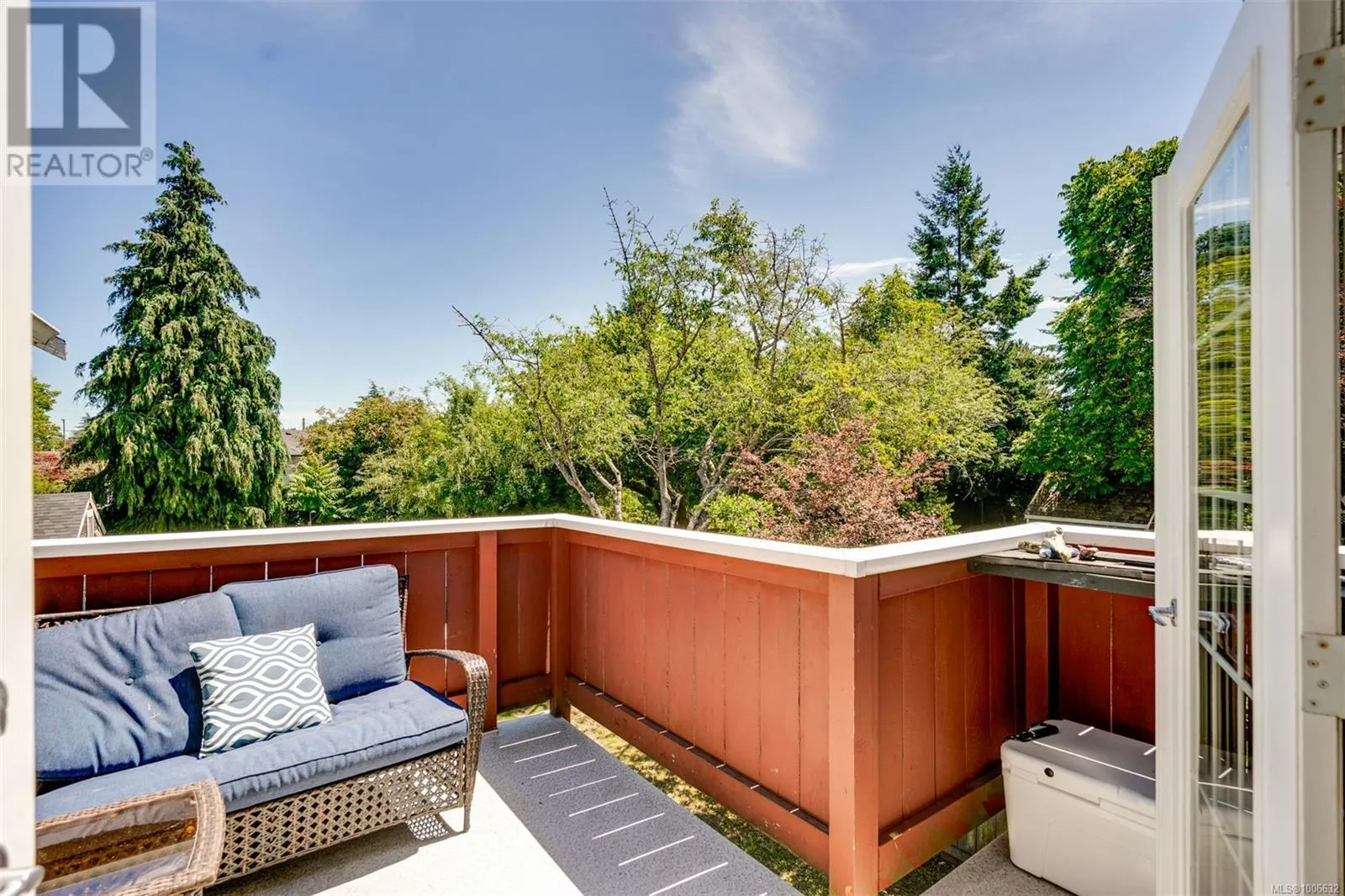 2183 Foul Bay Rd