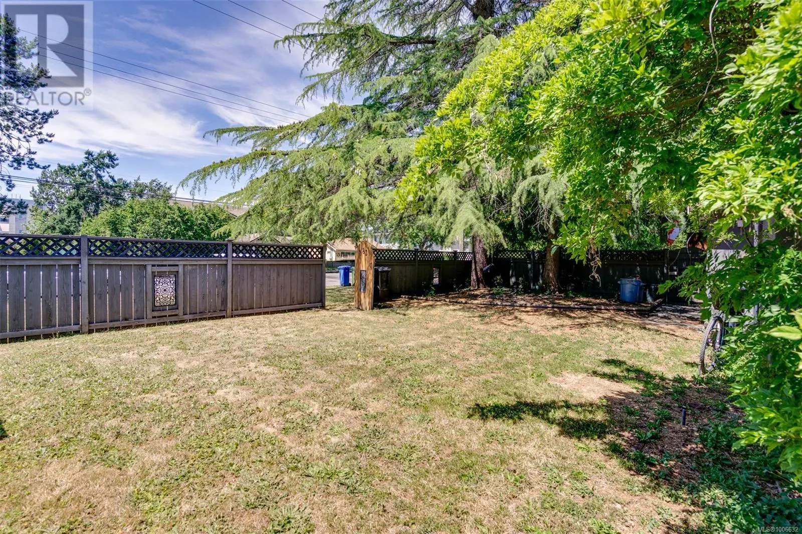 2183 Foul Bay Rd