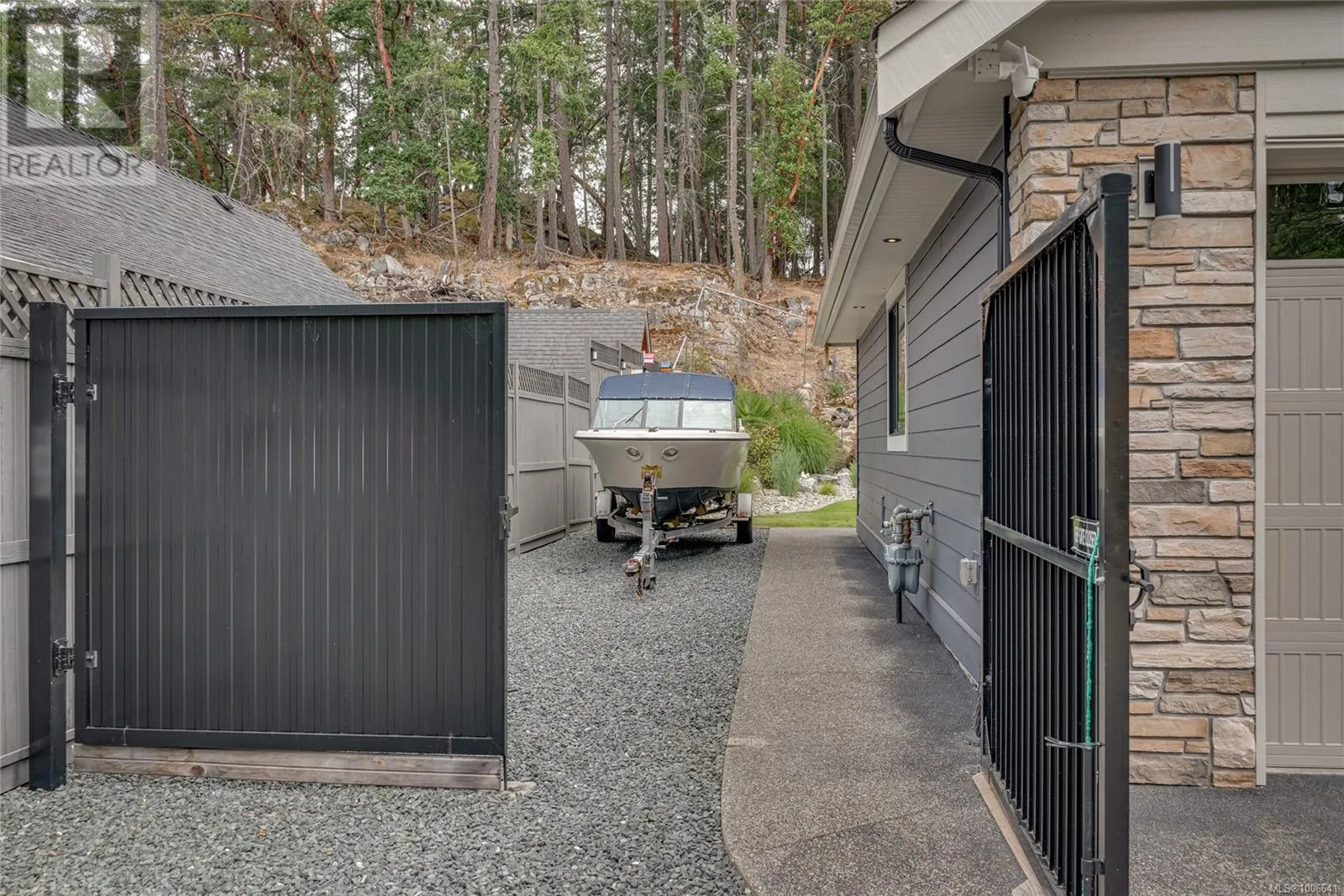 2356 Bonnington Dr