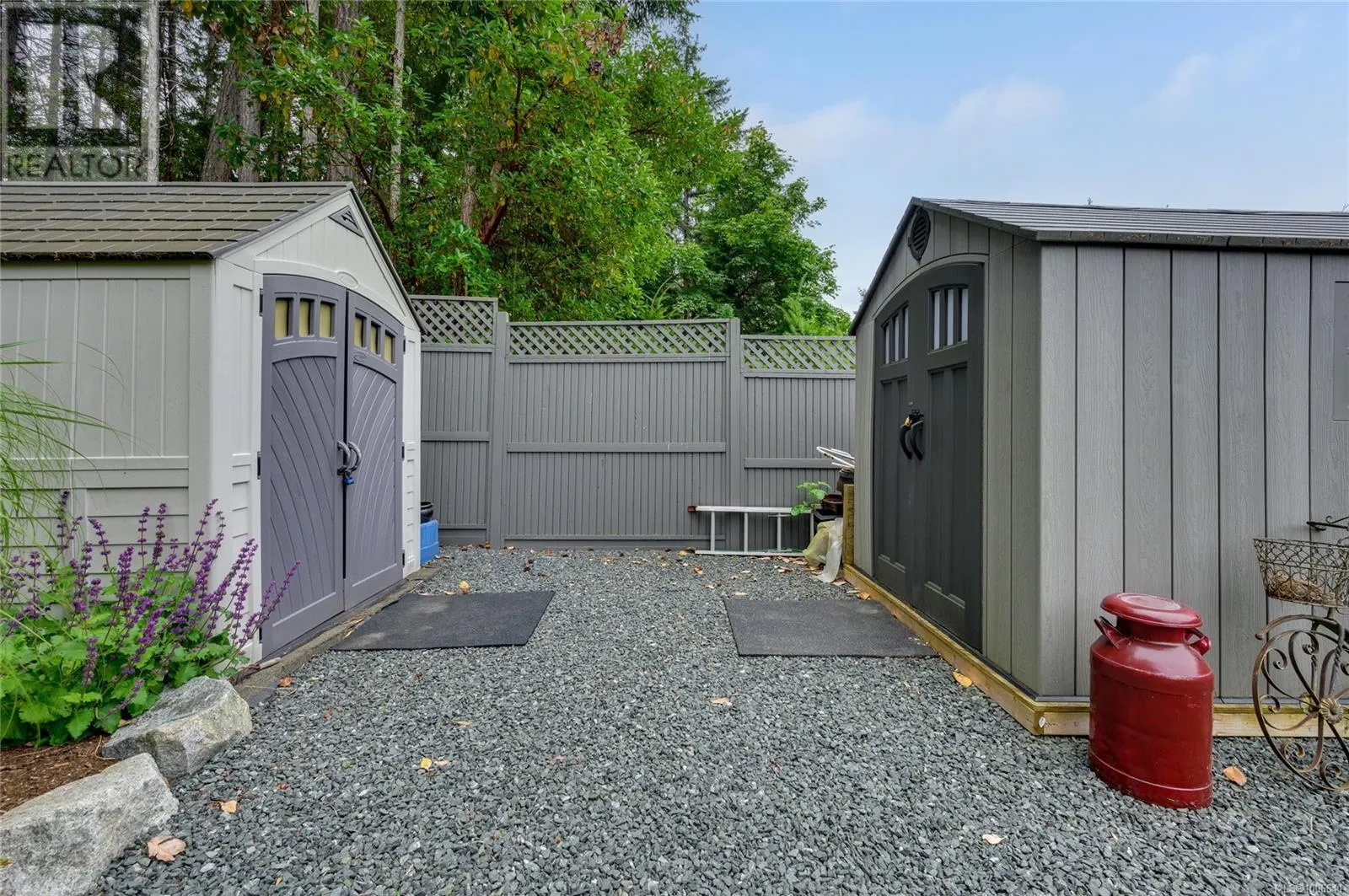 2356 Bonnington Dr