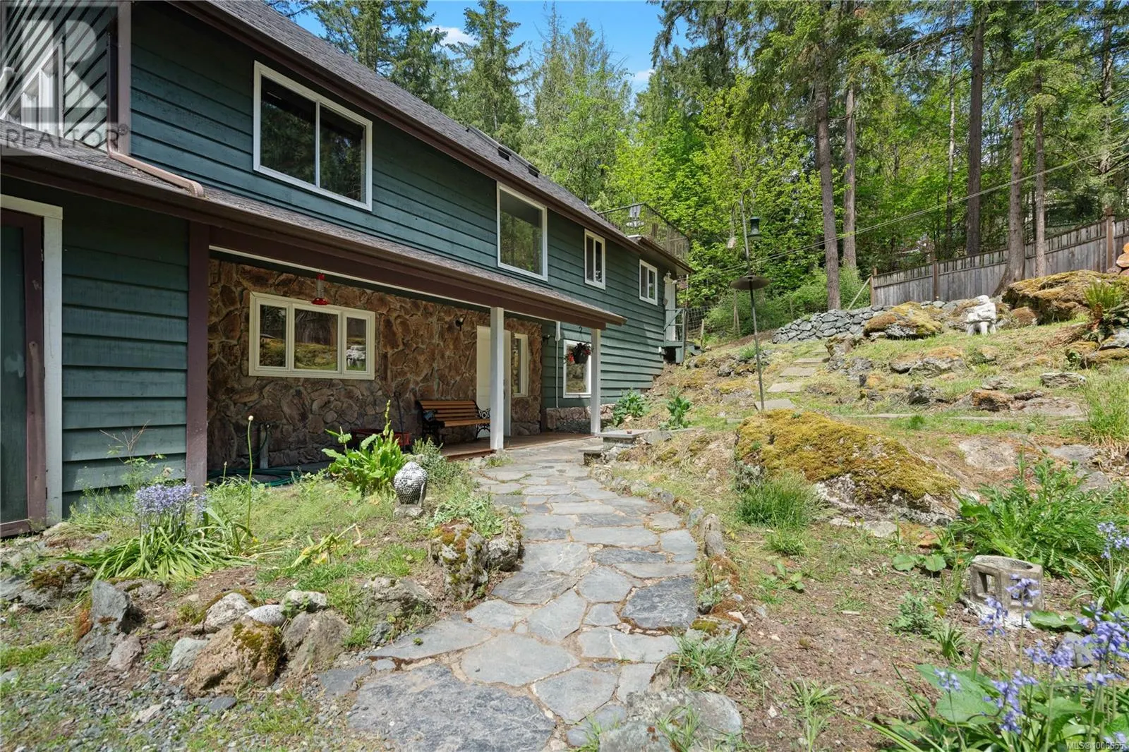 2455 Renfrew Rd