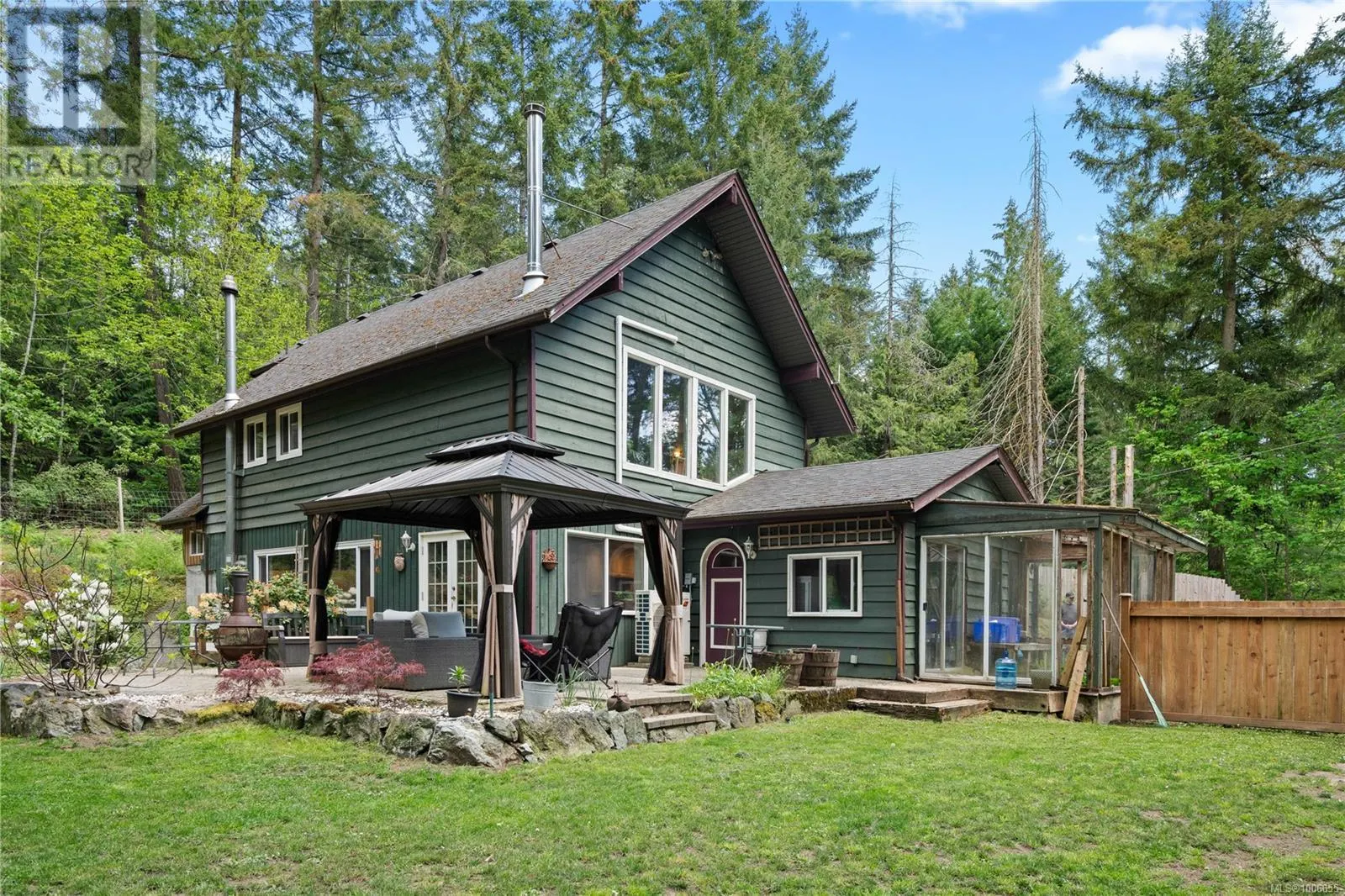 2455 Renfrew Rd
