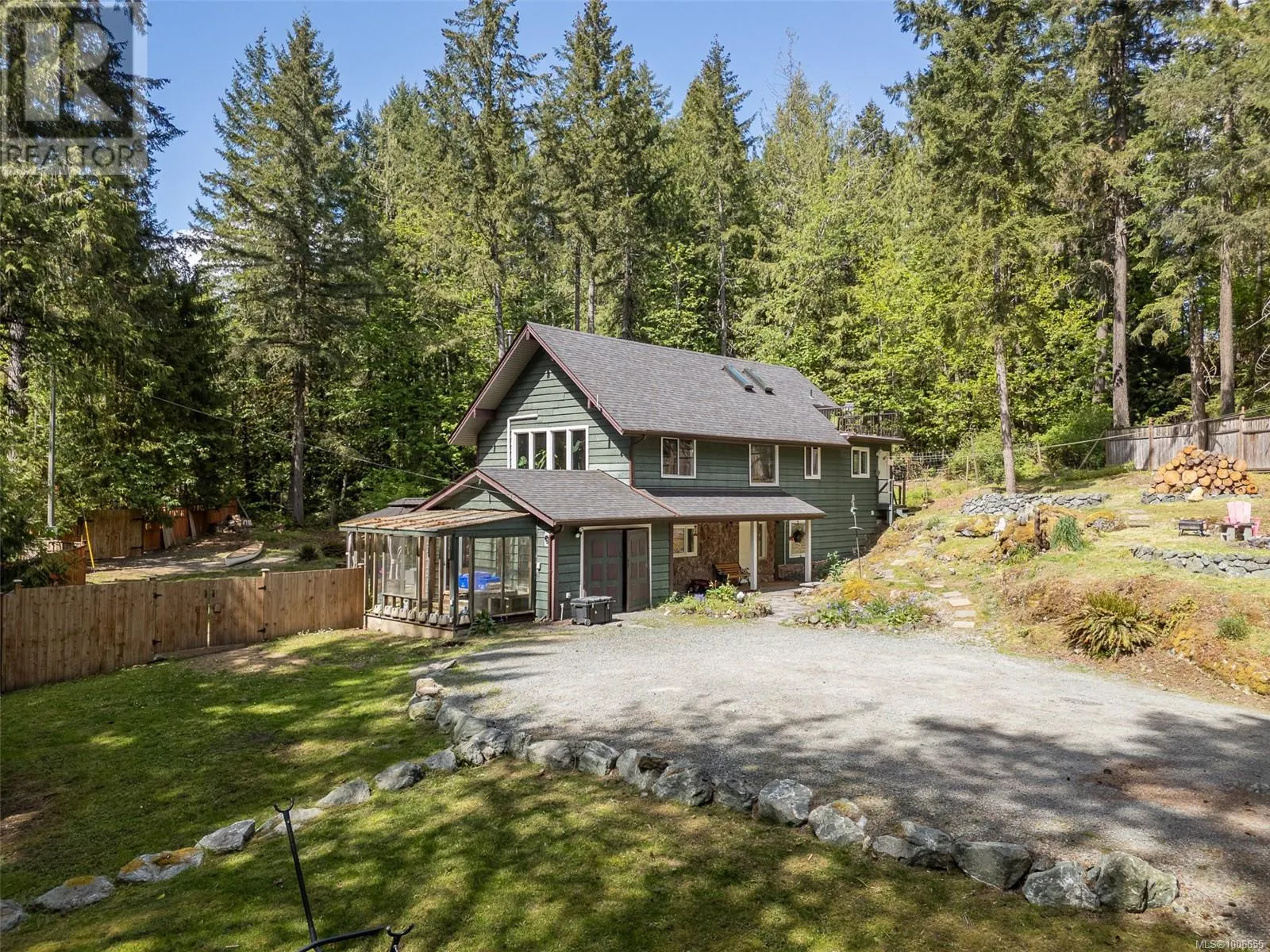 2455 Renfrew Rd