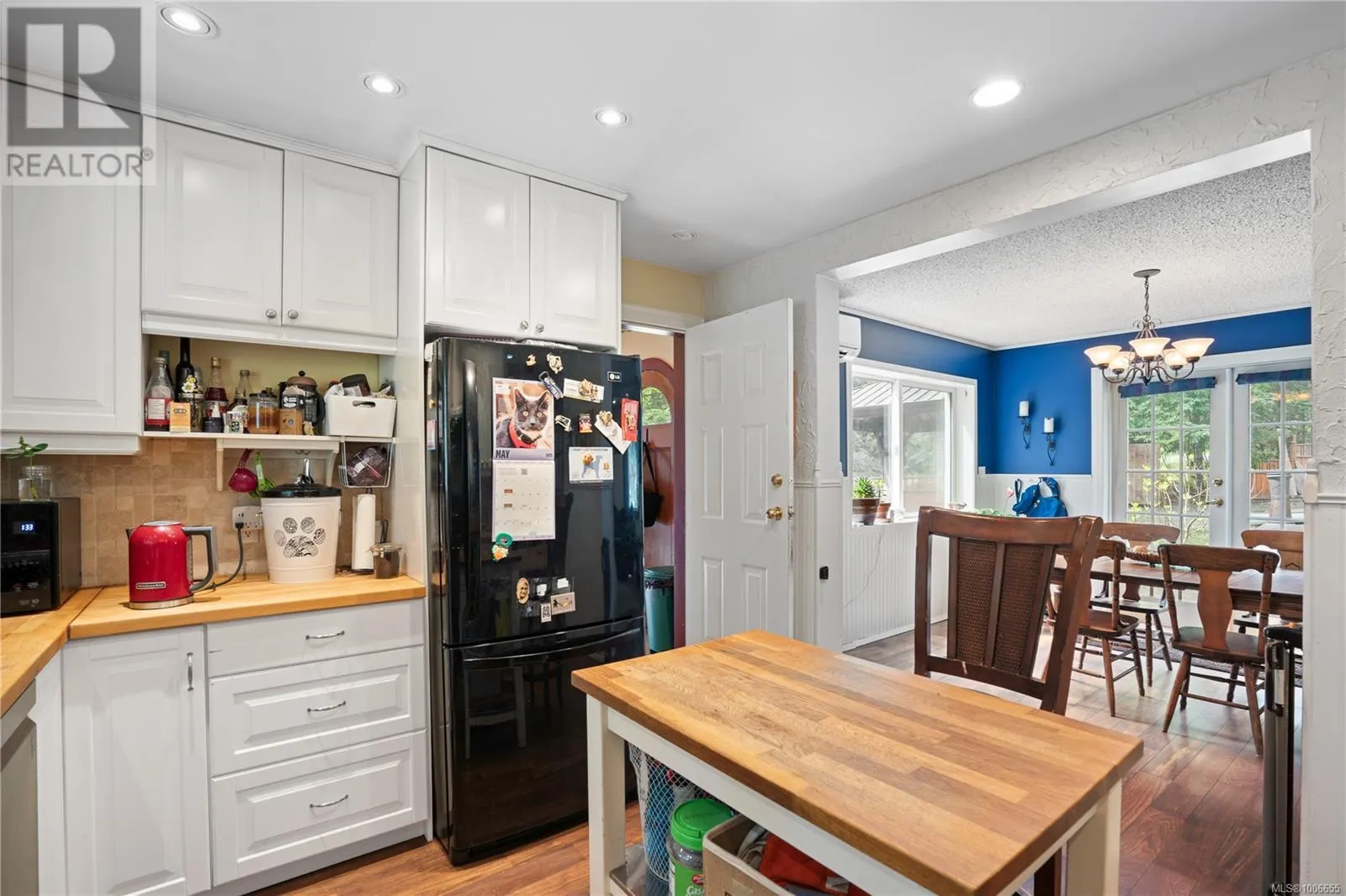 2455 Renfrew Rd