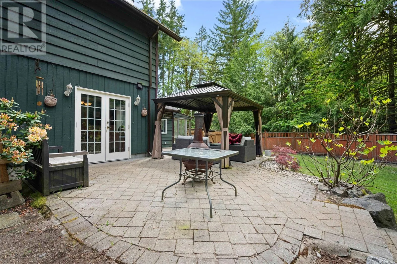 2455 Renfrew Rd