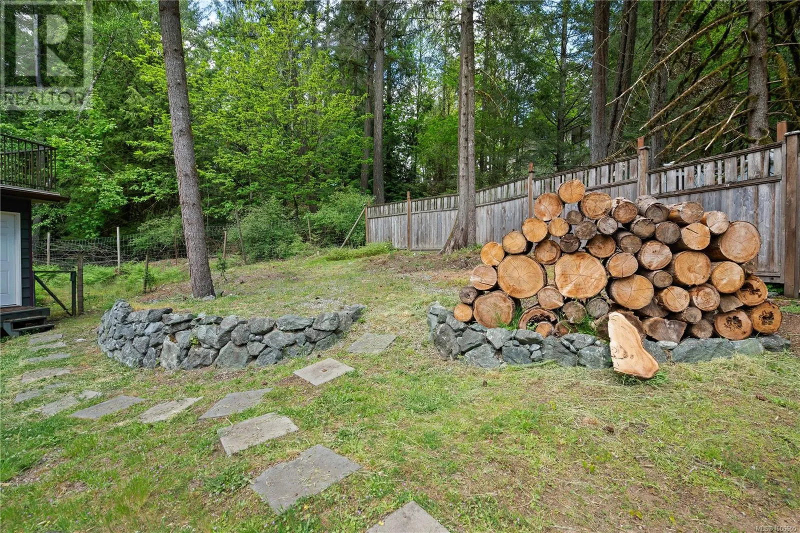 2455 Renfrew Rd