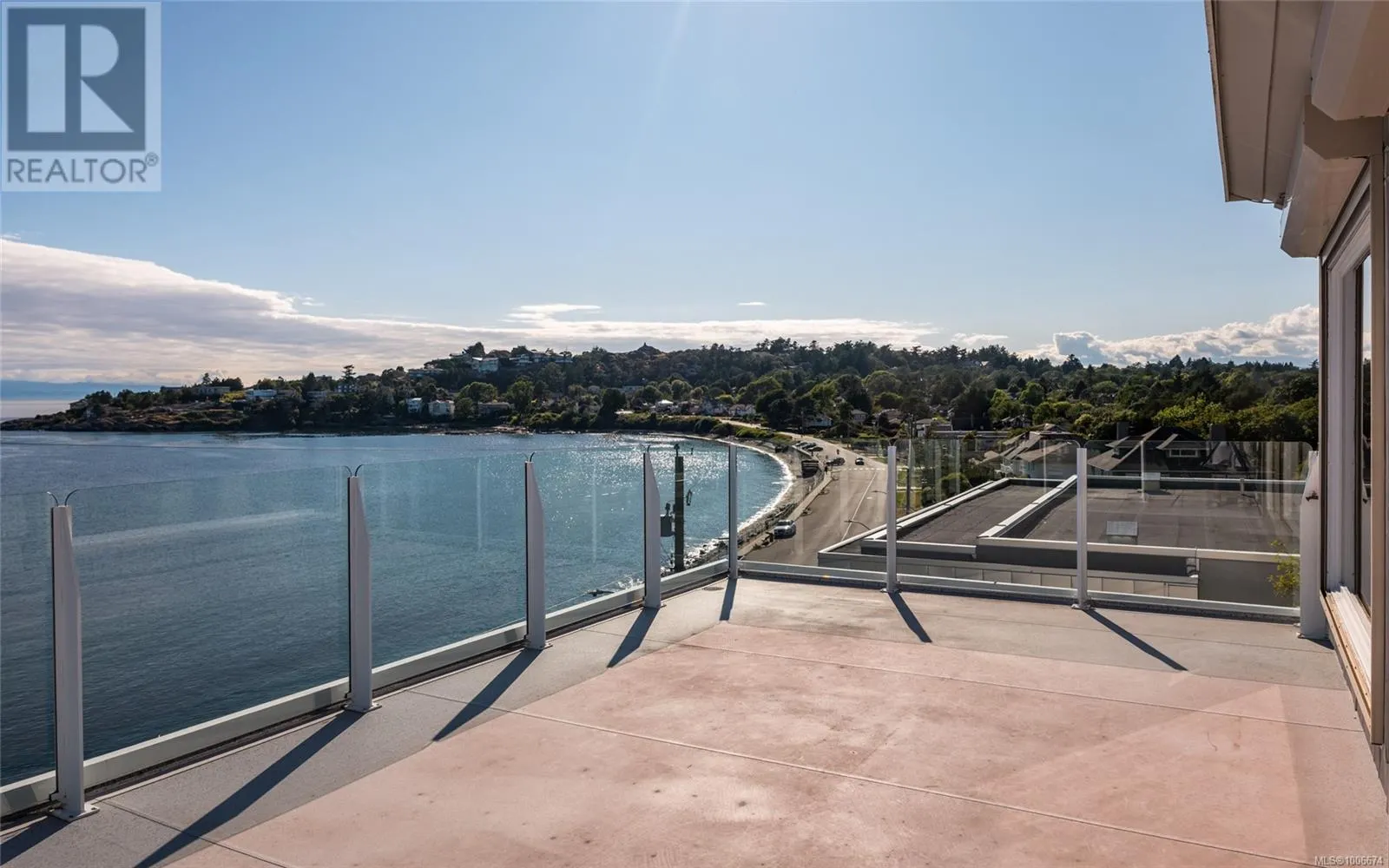 488 Beach Dr