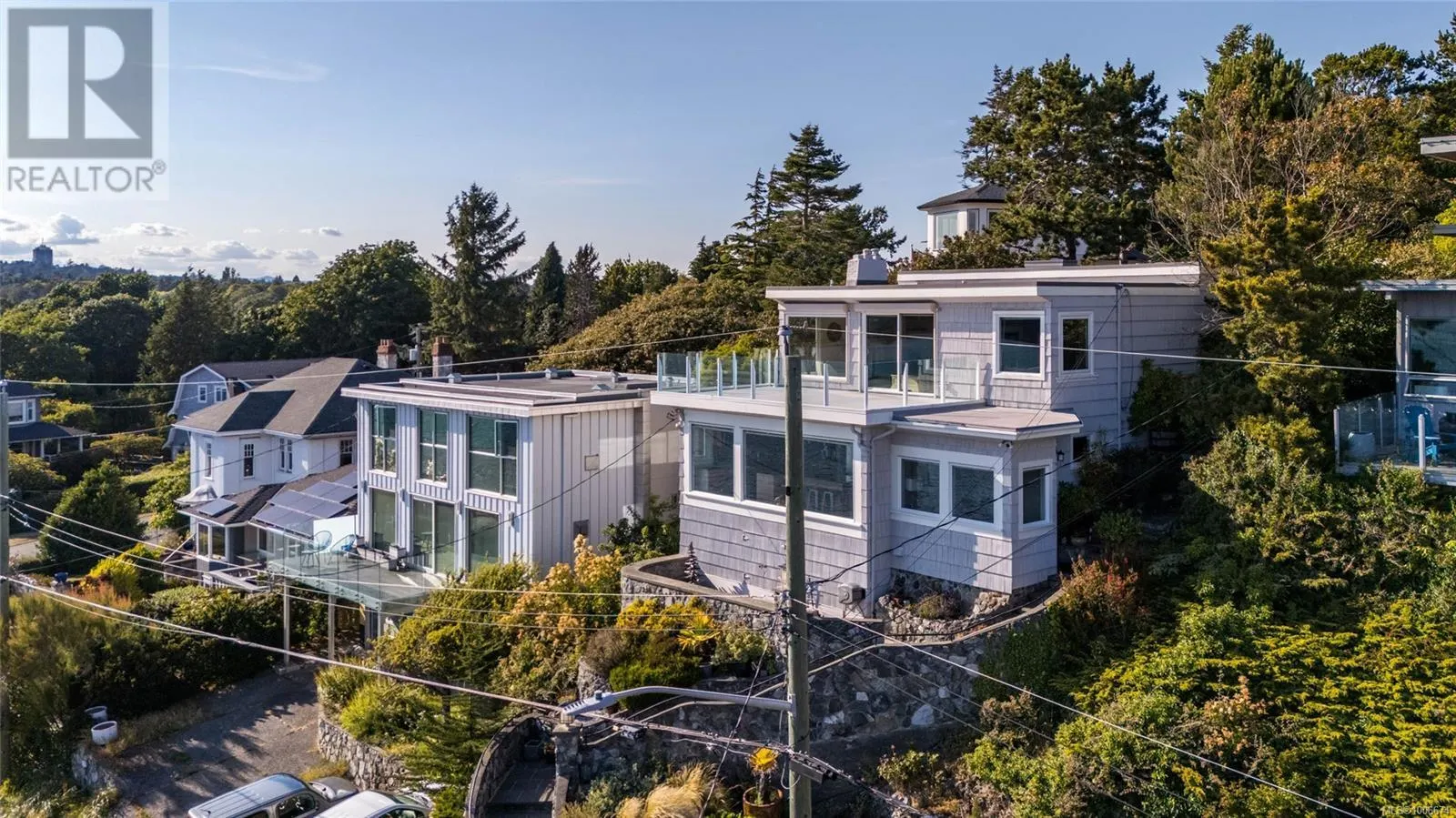 488 Beach Dr