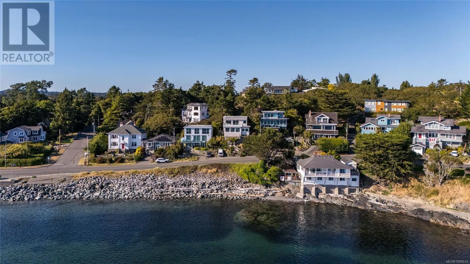 488 Beach Dr