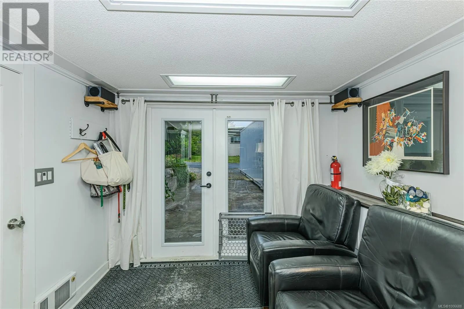 870 Pendene Pl