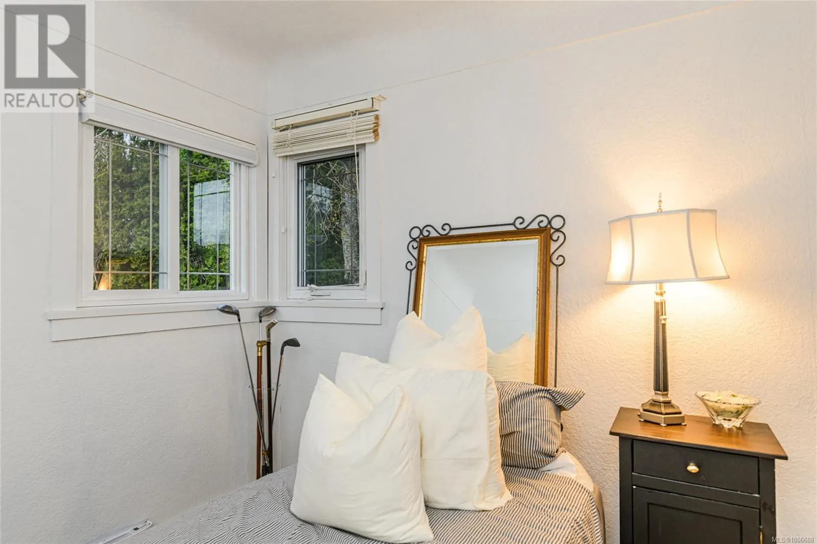 870 Pendene Pl
