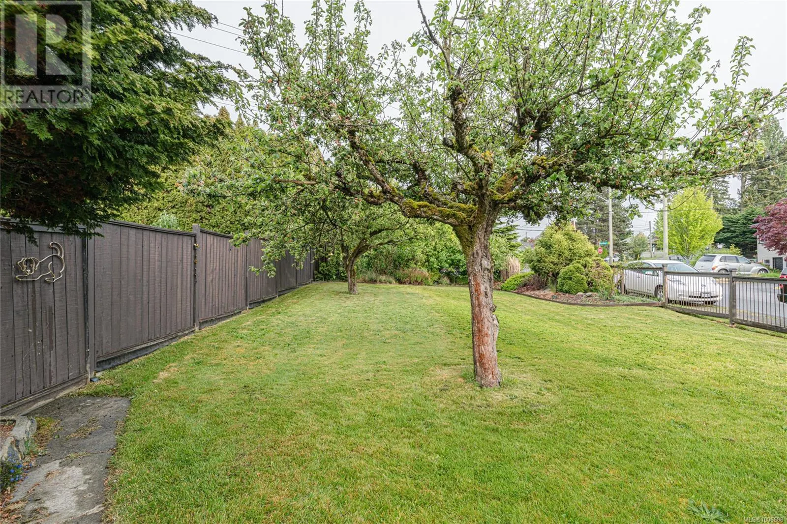 870 Pendene Pl