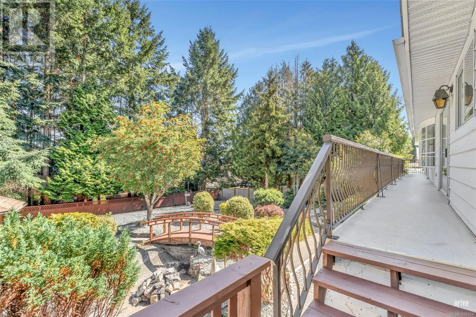 5540 Oceanview Terr