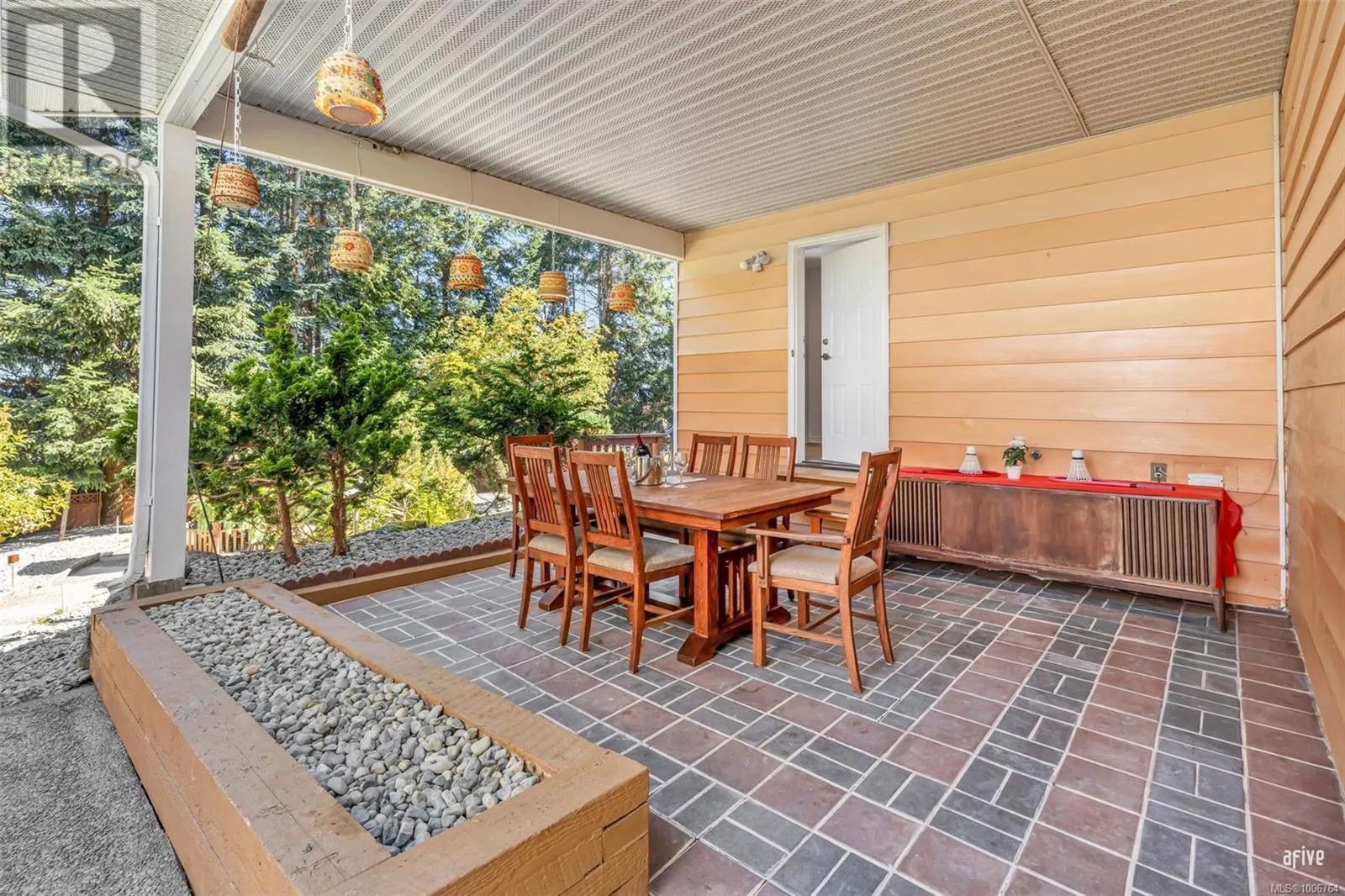 5540 Oceanview Terr