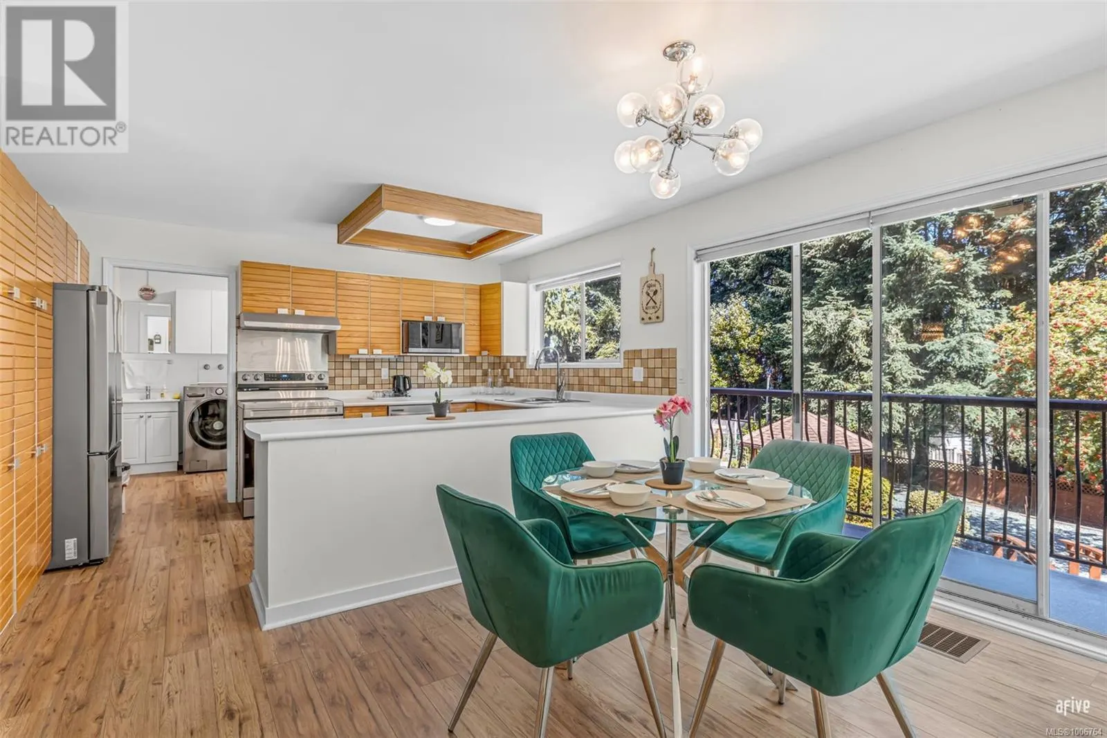 5540 Oceanview Terr