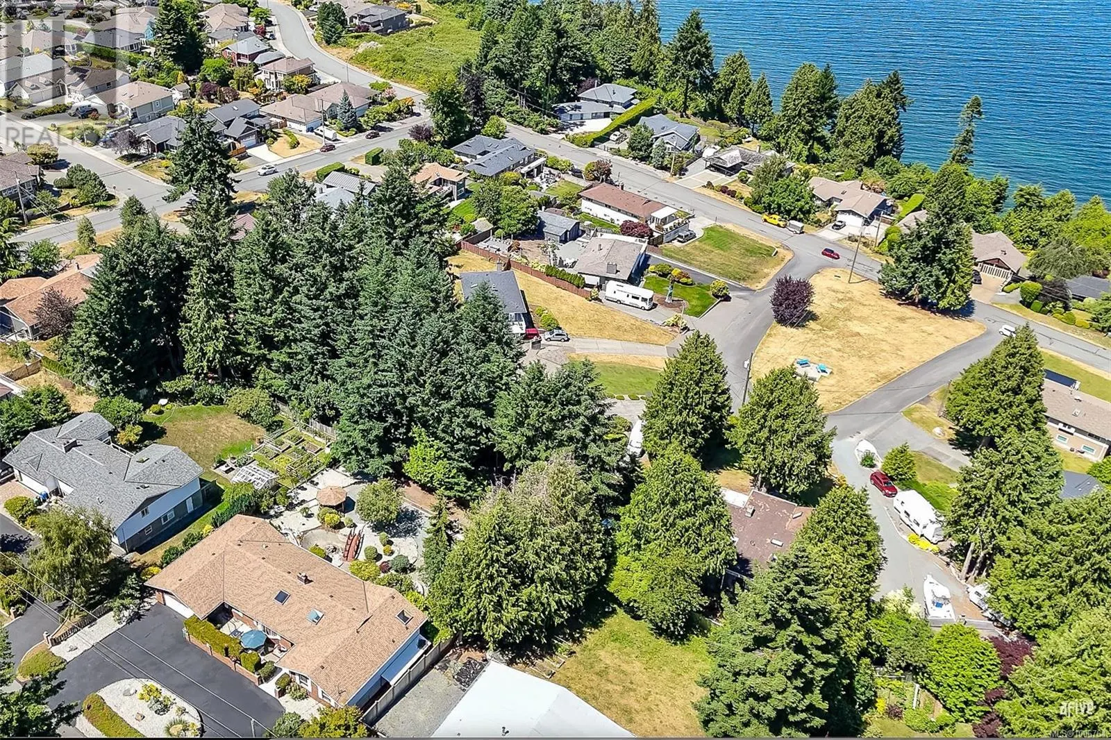 5540 Oceanview Terr