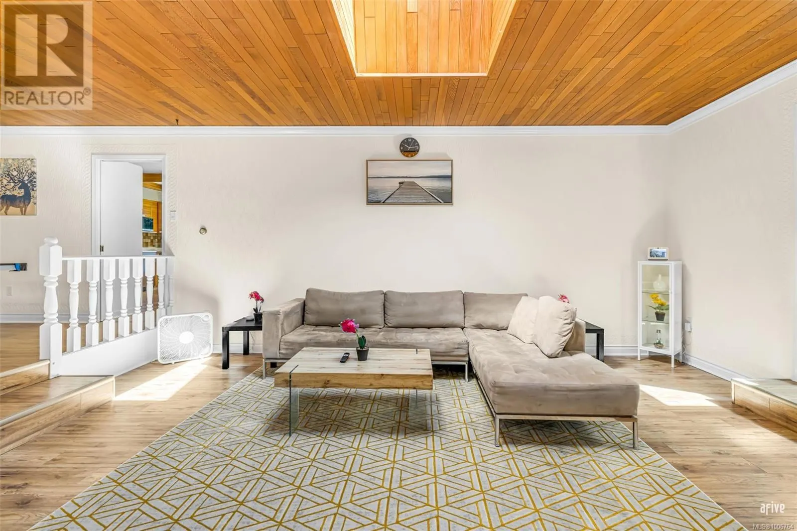 5540 Oceanview Terr