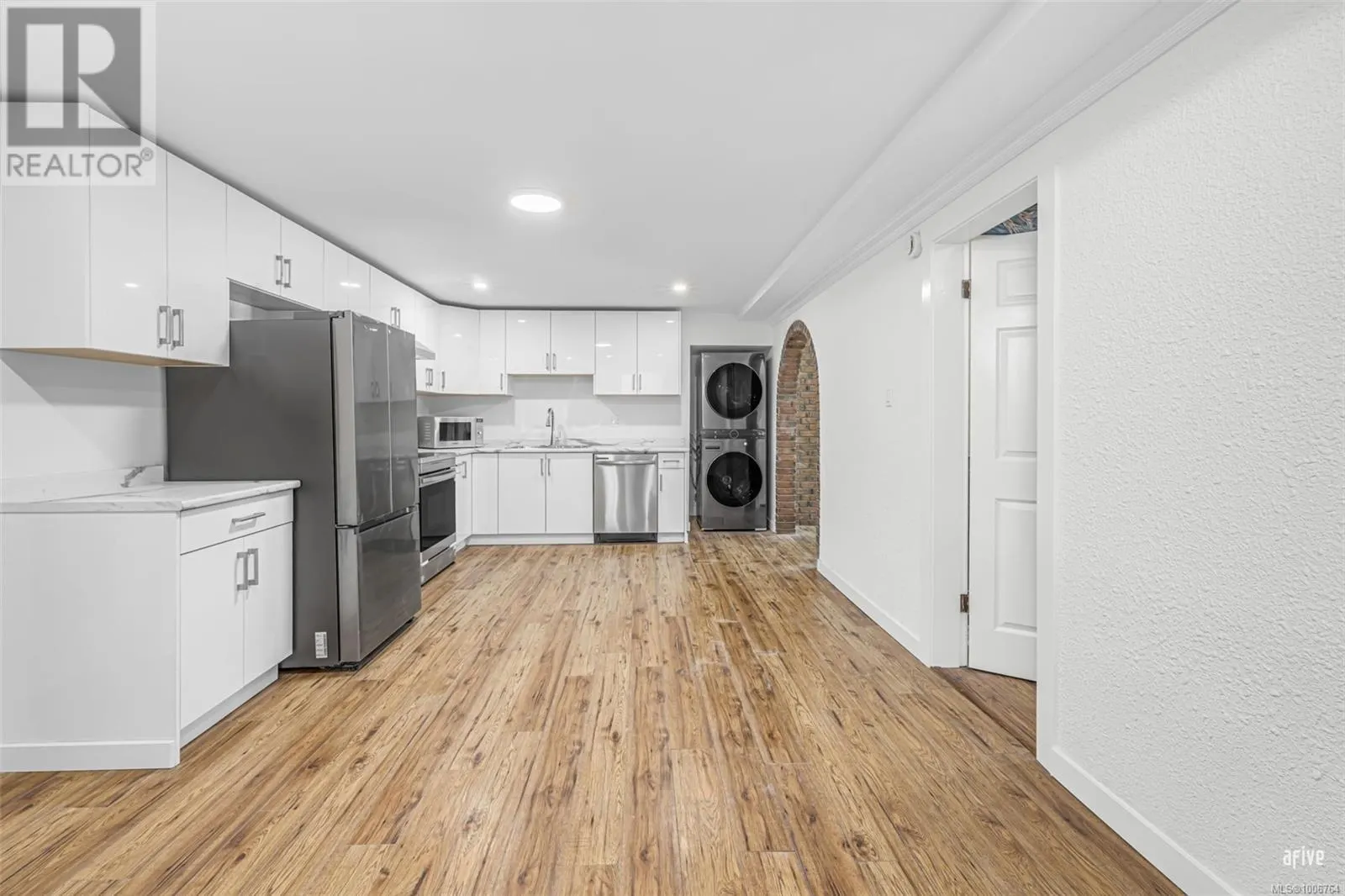 5540 Oceanview Terr