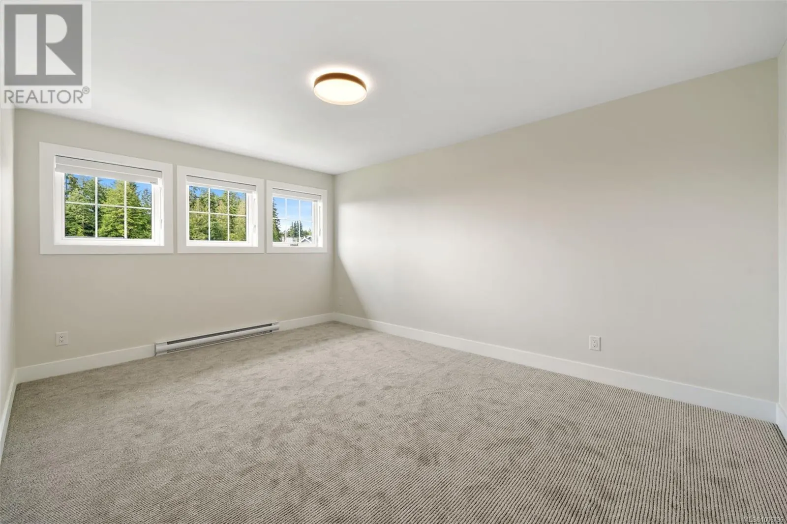 421 Rock Dove Pl