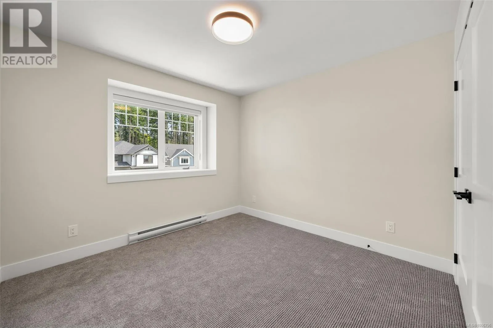 421 Rock Dove Pl